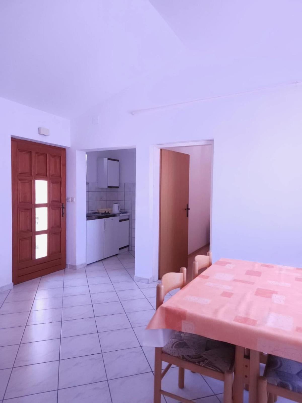 Lorena Apartments In Pula Exterior photo