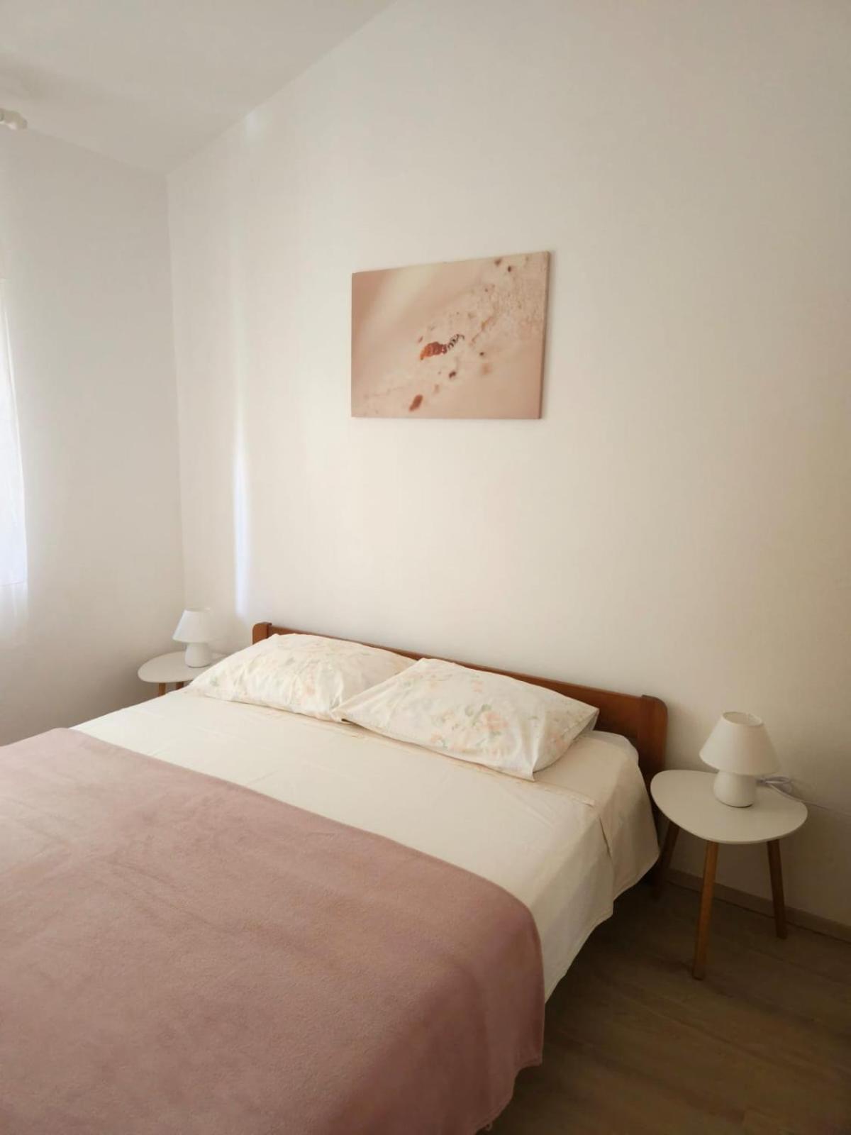 Lorena Apartments In Pula Exterior photo
