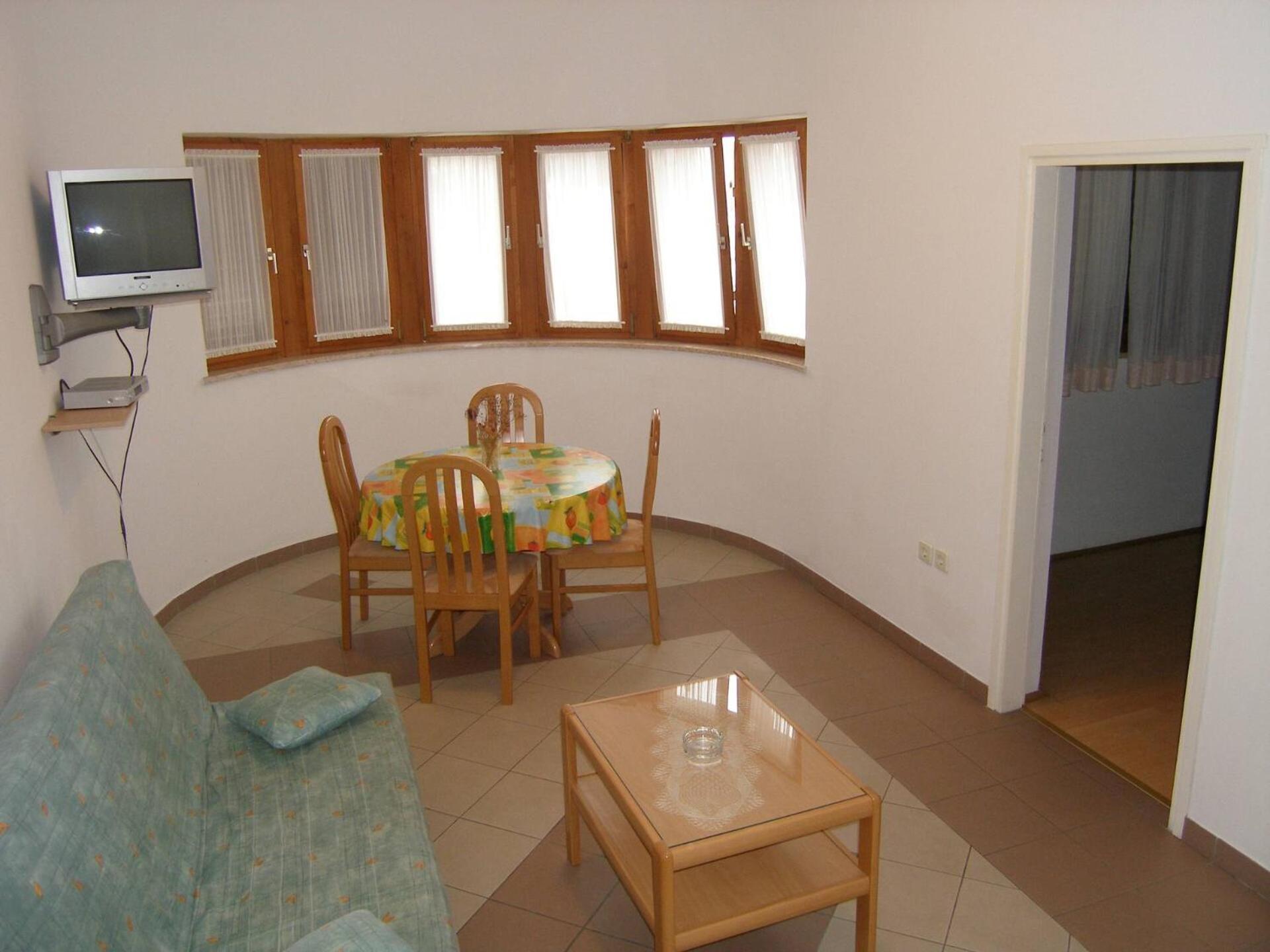 Lorena Apartments In Pula Exterior photo